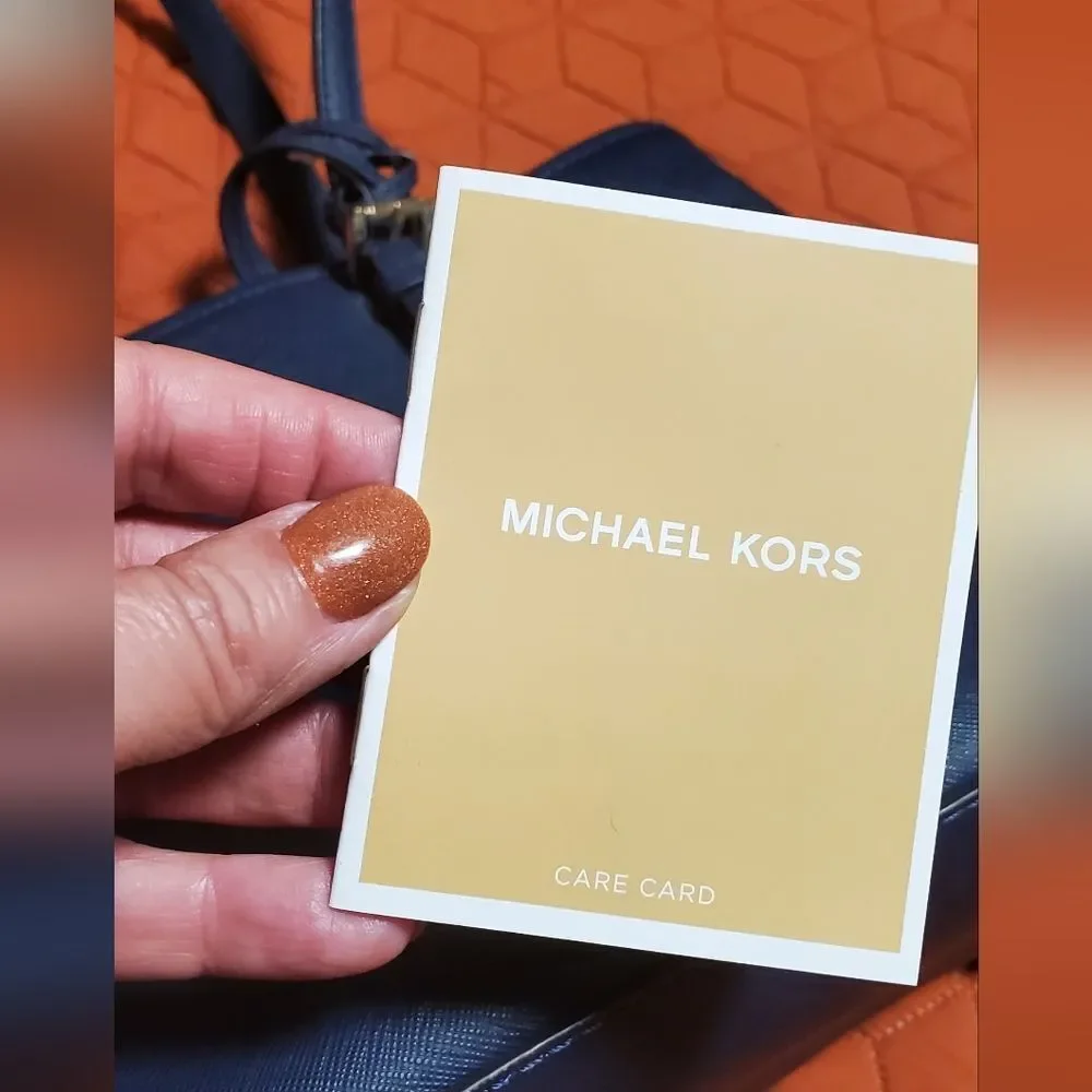 Michael Kors - Navy Blue Tote - Picture 5 of 9